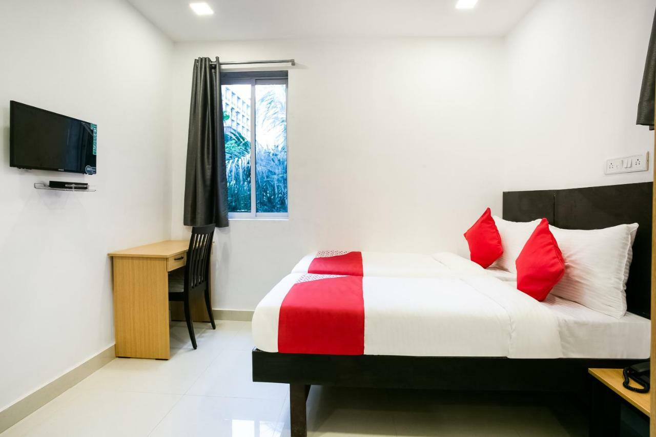 Oyo Flagship 38540 Hotel Shangrila Flagship Saver Mumbai Exterior photo