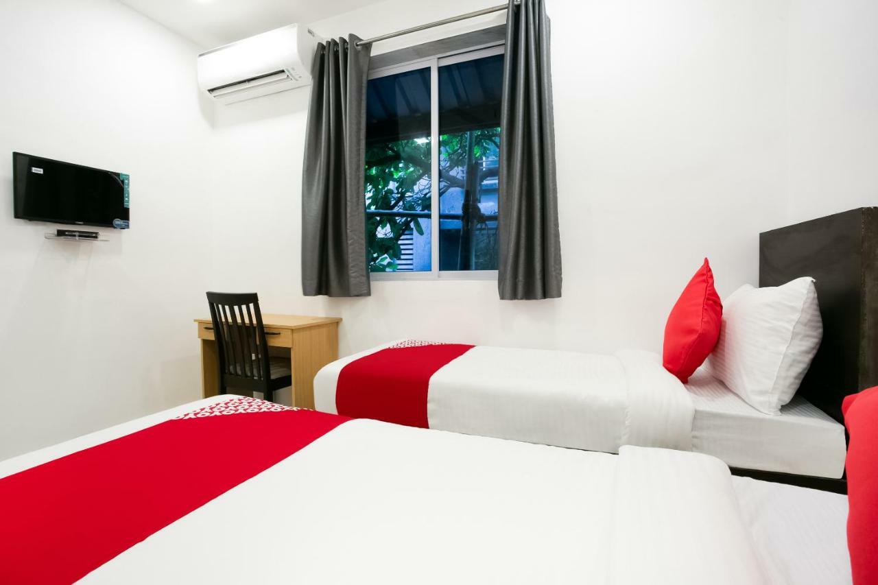 Oyo Flagship 38540 Hotel Shangrila Flagship Saver Mumbai Exterior photo